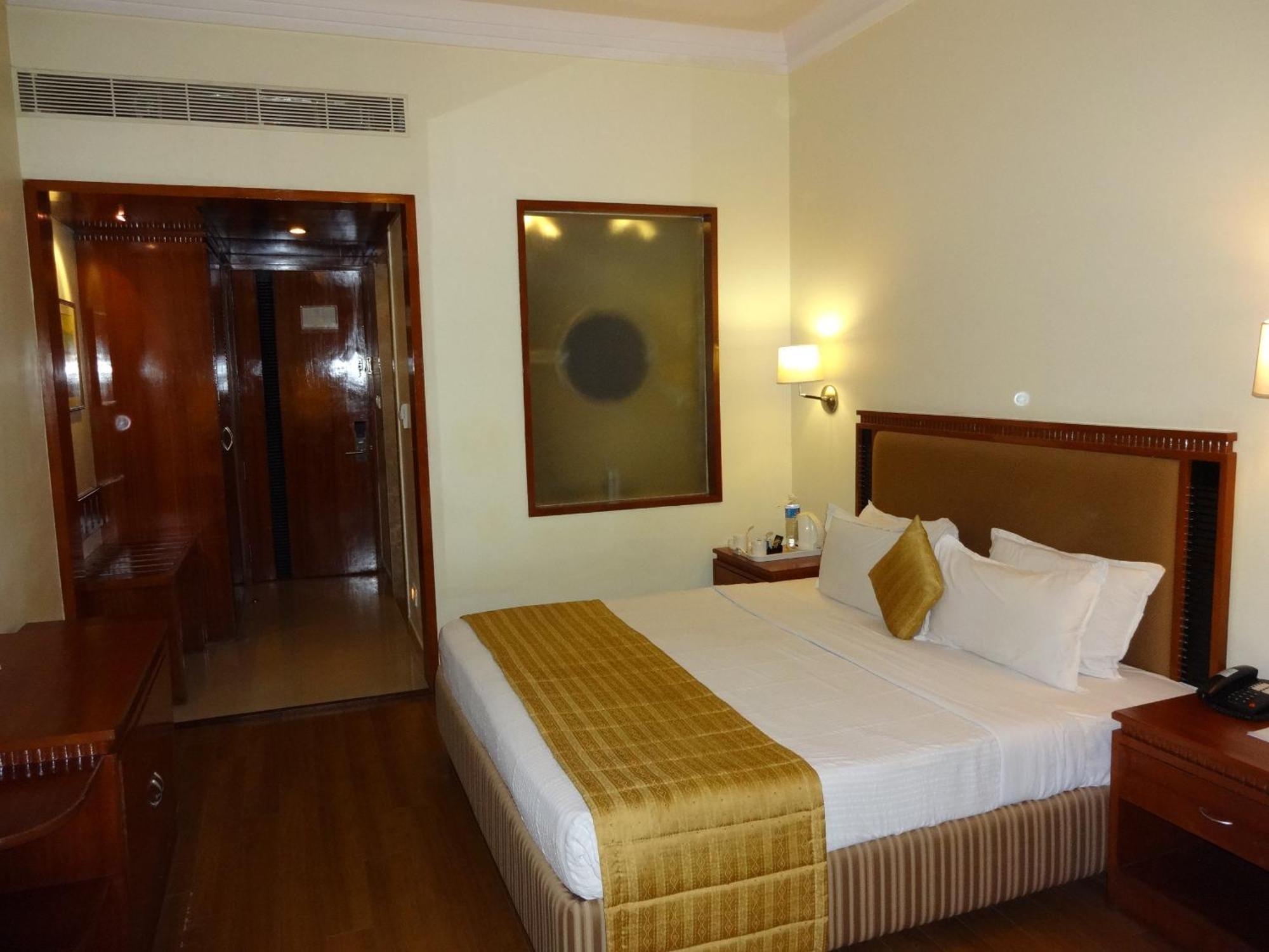 Royal Court Hotel Madurai Cameră foto