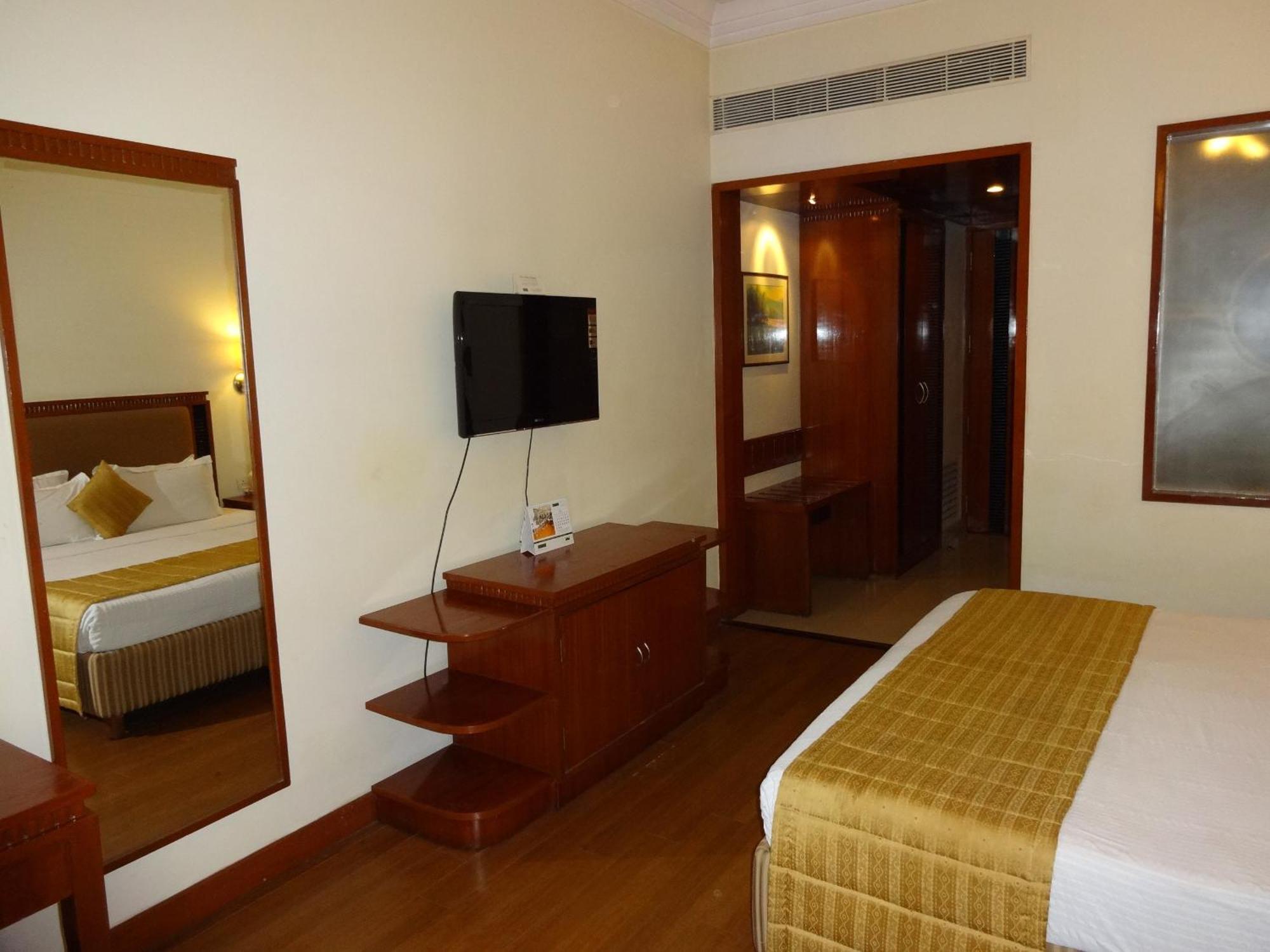 Royal Court Hotel Madurai Cameră foto
