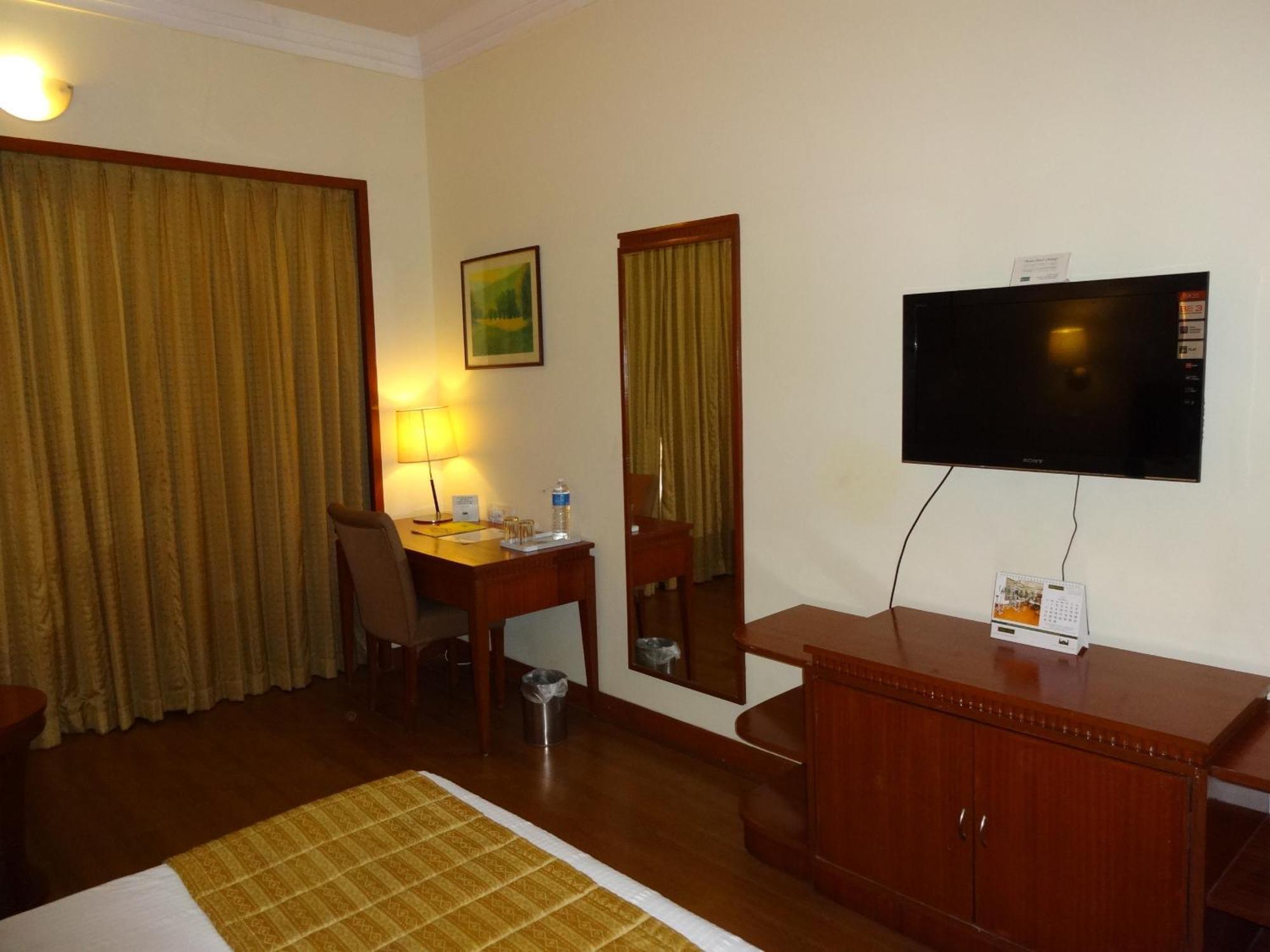 Royal Court Hotel Madurai Cameră foto