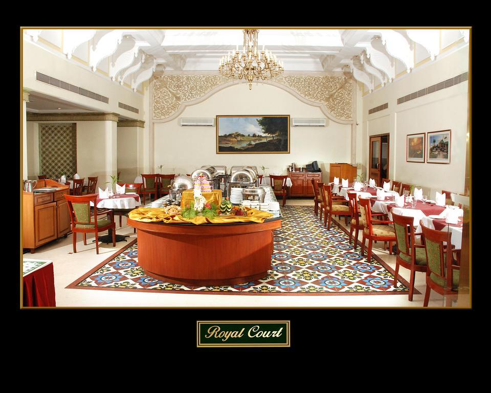 Royal Court Hotel Madurai Exterior foto