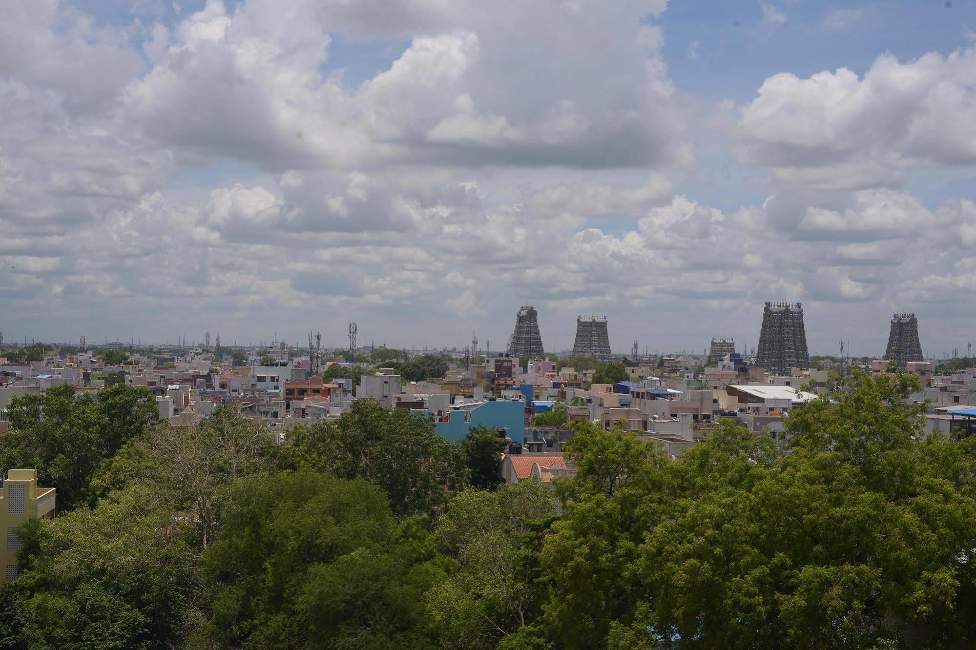 Royal Court Hotel Madurai Exterior foto